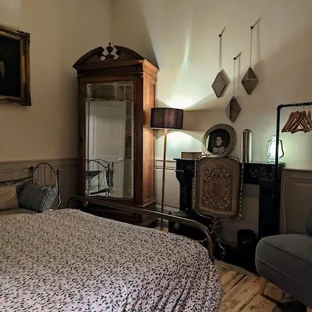 L'Appartement Du Voisin D'Hugo Besancon Exterior photo