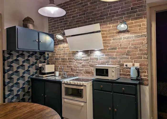 L\'Appartement Du Voisin D\'Hugo